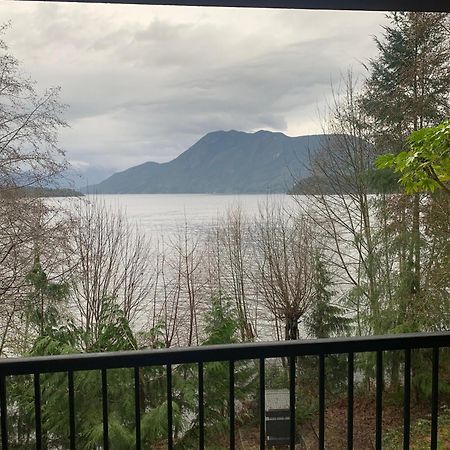 Shoreside Private Room Сешелт Экстерьер фото